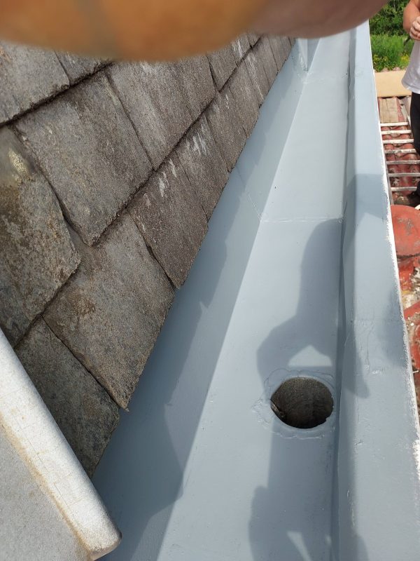 Artisan duVal - Réparation de toiture achevée